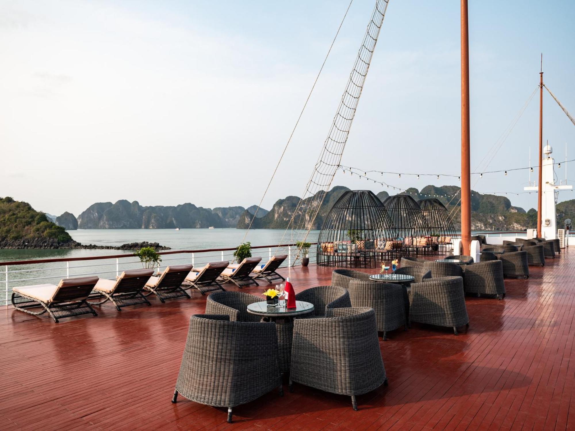 Hotel Aqua Of The Seas Cruise Halong Ha Long Exterior foto