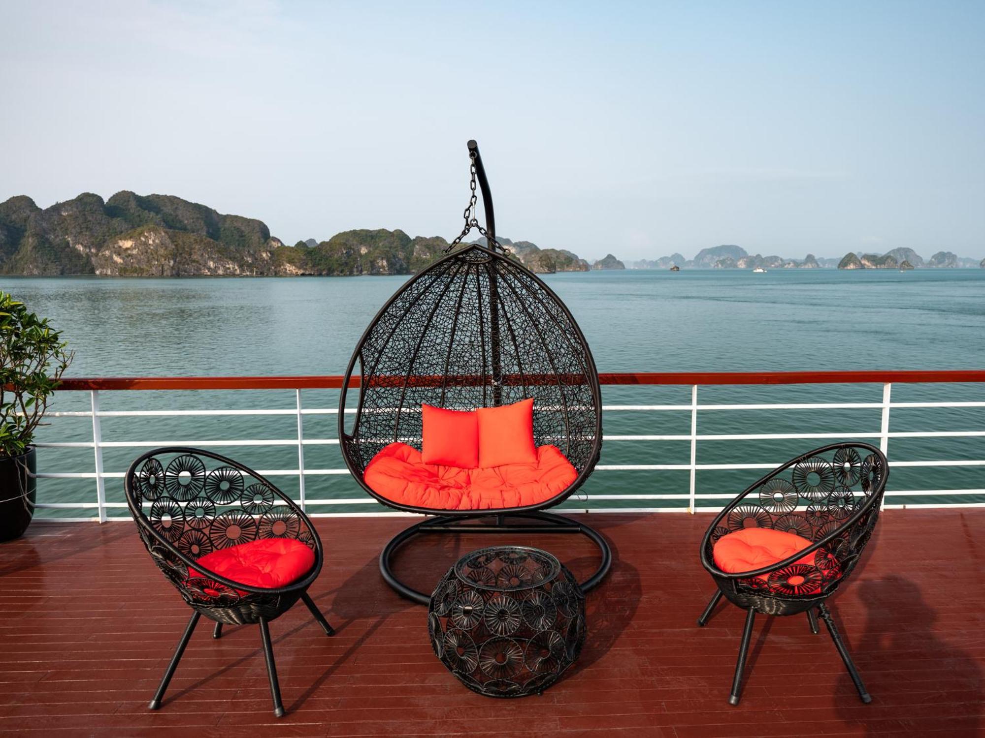 Hotel Aqua Of The Seas Cruise Halong Ha Long Exterior foto